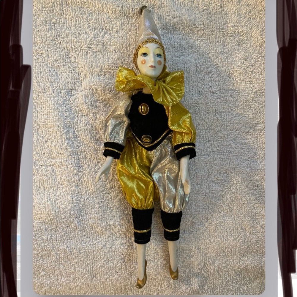 Porcelain clown